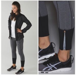 RARE special edition Rebel Runners size 6